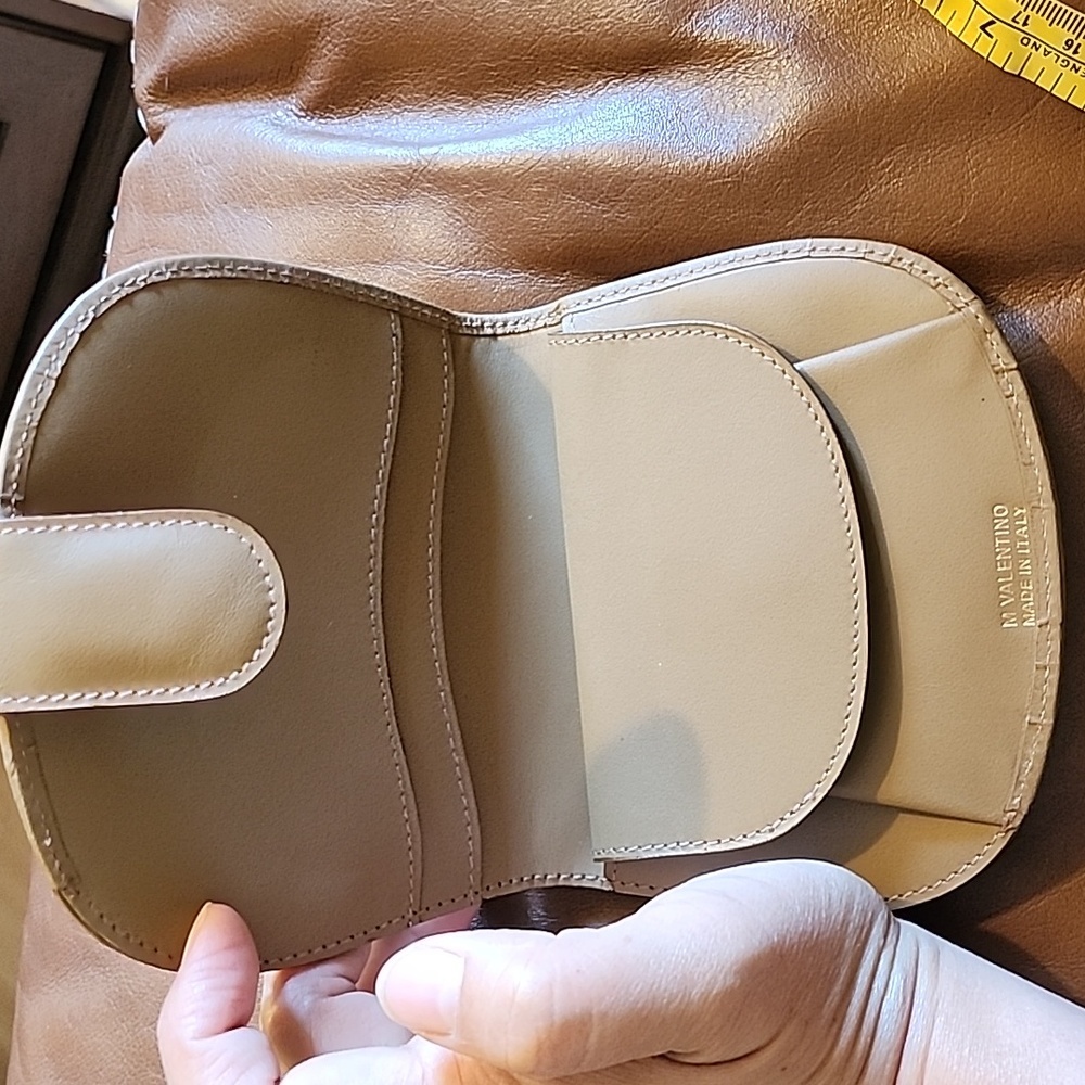 Mario Valentino  Wallet - Picture 8 of 15
